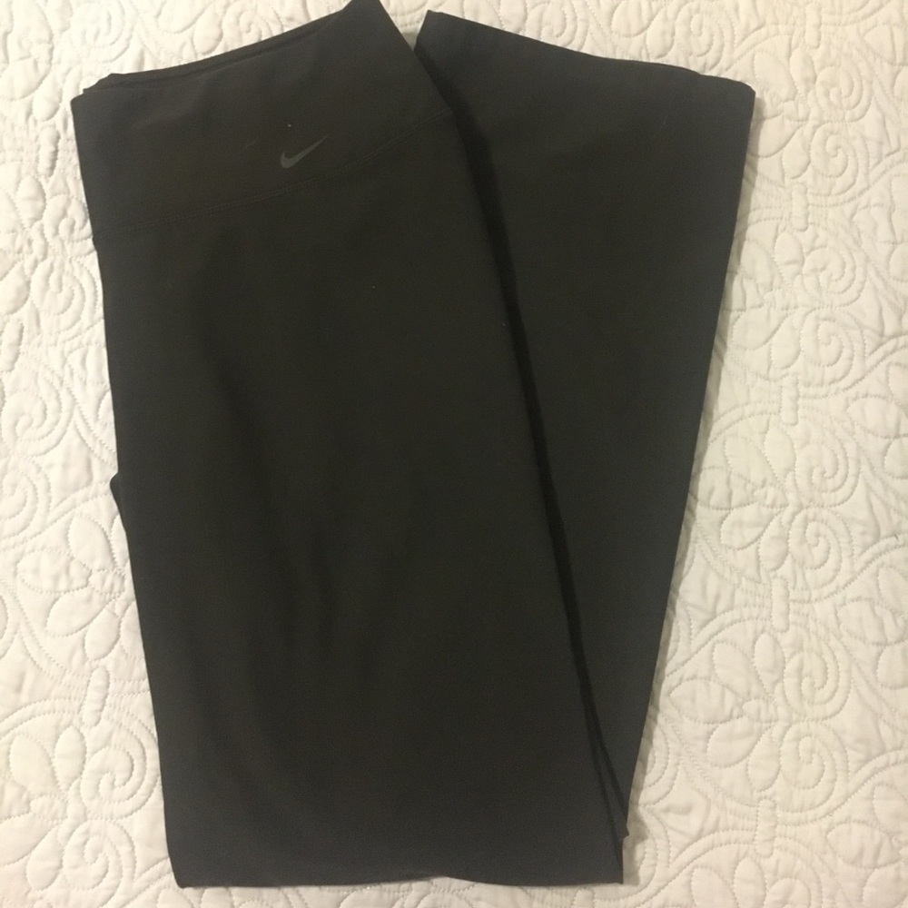 Women’s Nike Dri-Fit pants. Size XL